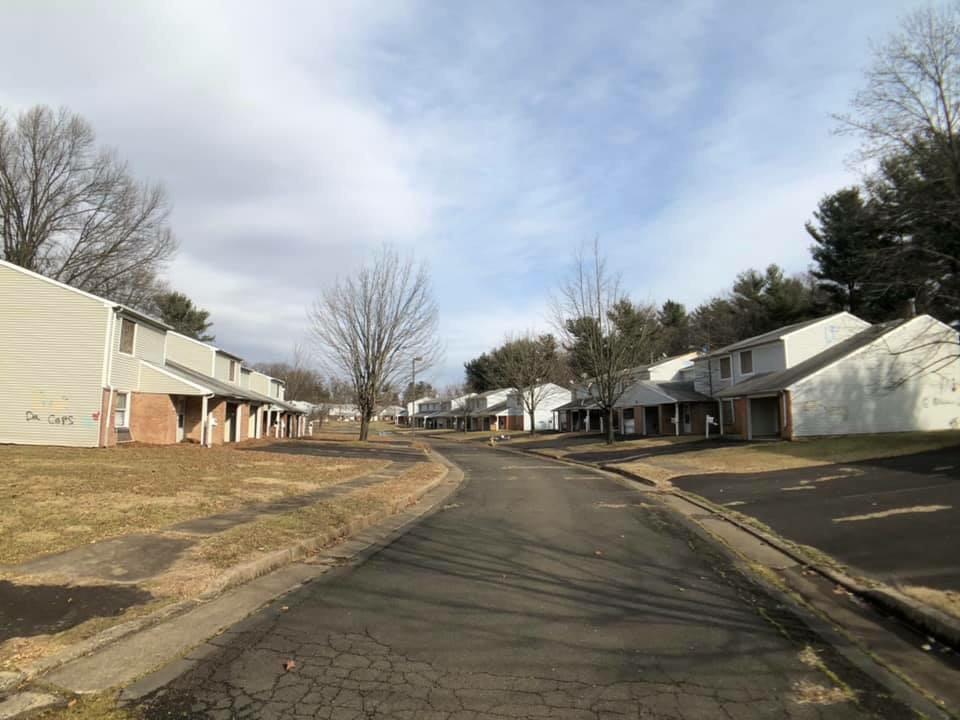 Where is this Abandoned neighborhood located? What state? PA, CT, NJ? Maybe  around these states? Please help : r/wherewasthistaken